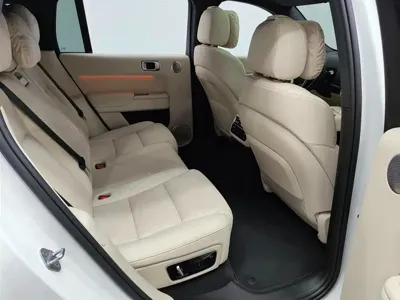 Li Auto Li L7