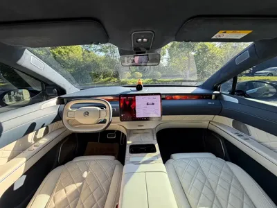 Nio ET9