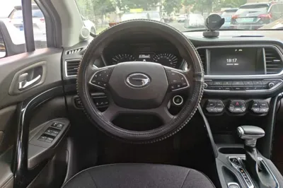 GAC Trumpchi GS4