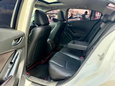 Mazda 3 Axela