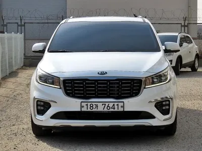 Kia Canival