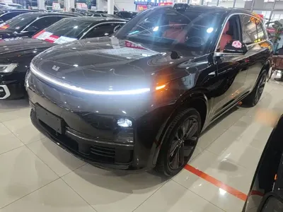 Li Auto Li L7