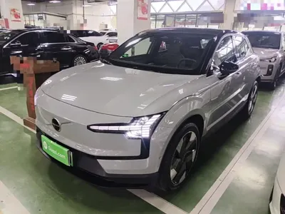 Volvo EX30