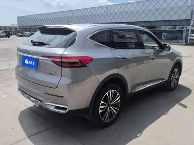 Haval F7