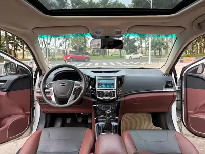 BYD Surui