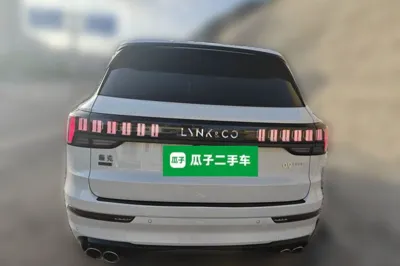 Lynk & Co 09 EM-P