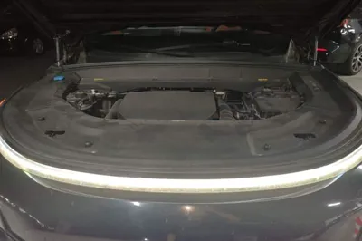 Li Auto L9