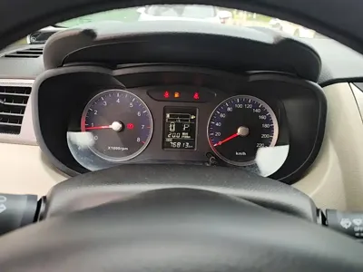 Venucia R50