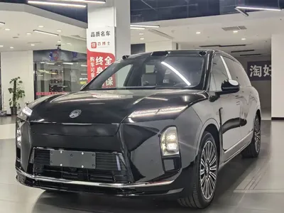 Nio ES8
