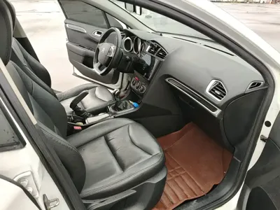 Citroen C4L