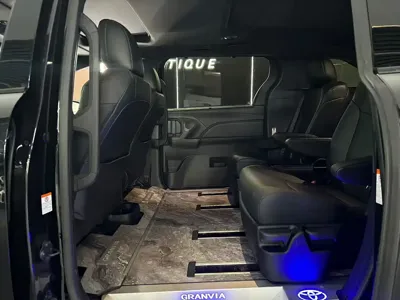 Toyota Granvia