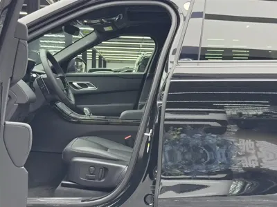 Land Rover Velar