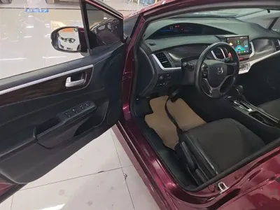 Honda Jade