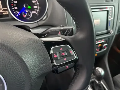 Volkswagen Golf (Import)