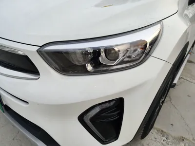 Kia kx1 Stonic