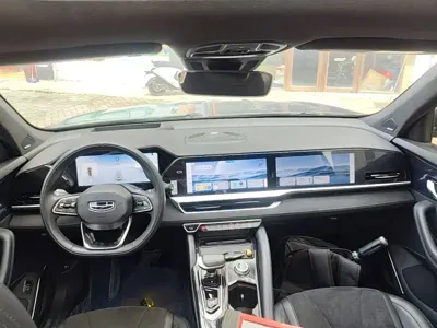 Geely Xingyue L