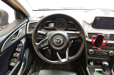 Mazda Mazda 3 Axela