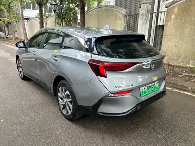 Buick Velite 6