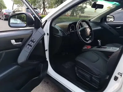 Luxgen U6