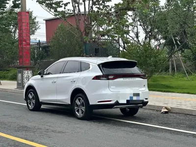 BYD Tang