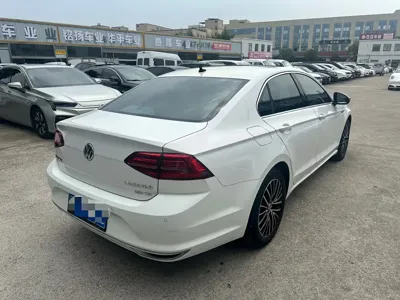 Volkswagen Lamando