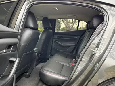 Mazda 3 Axela
