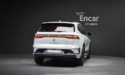 Renault-KoreaSamsung Grand Koleos
