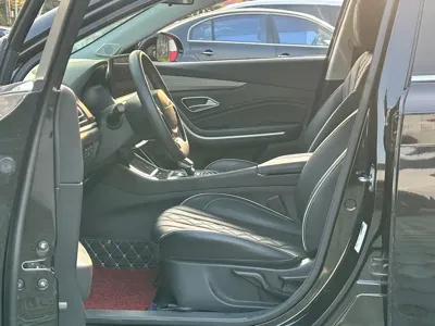 BAIC EU7