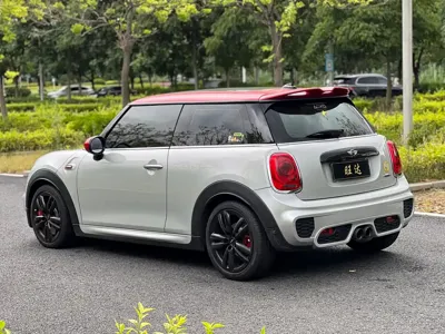 MINI Mini JCW