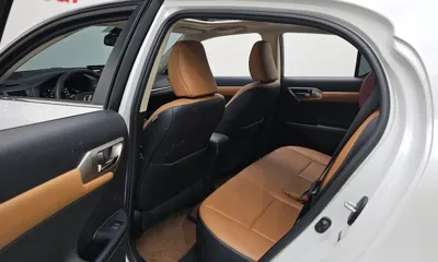 Lexus CT200h