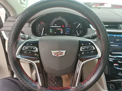 Cadillac XTS