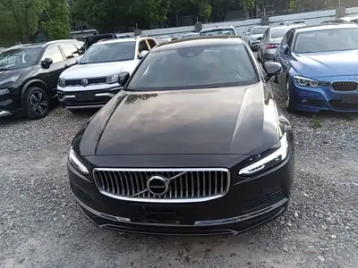 Volvo S90 PHEV