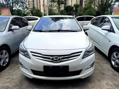 Hyundai Verna