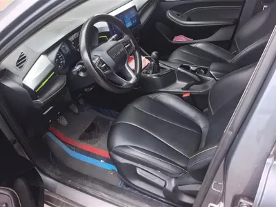 Roewe i5