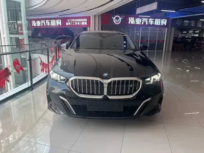 BMW i5
