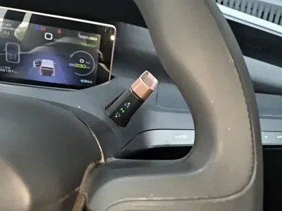 Baojun E200