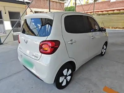 Wuling MINIEV
