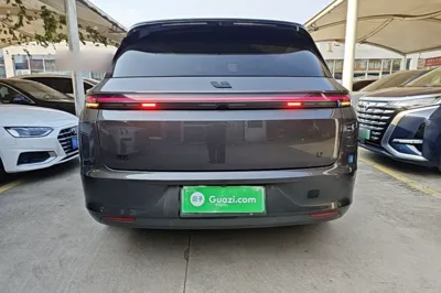 Li Auto L7