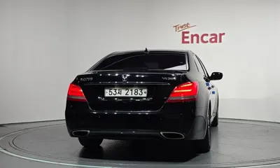 Hyundai Equus