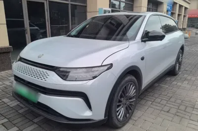 Leapmotor C11