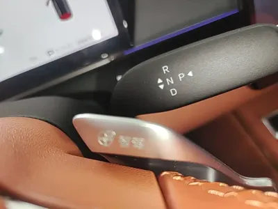 BYD 唐L