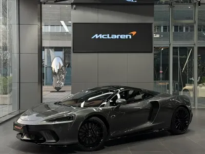 McLaren GT