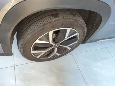 BYD L DM-i