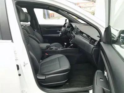 Kia KX7