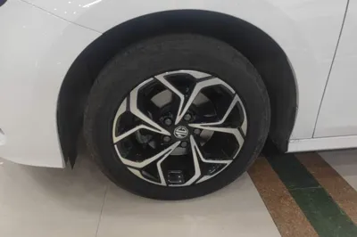 MG 5