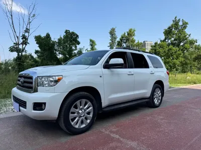 Toyota Sequoia