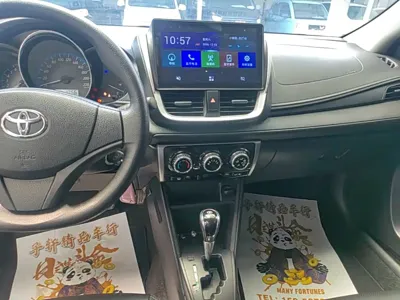 Toyota Yaris L