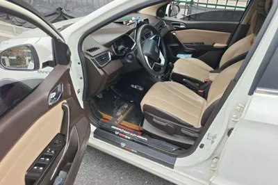 Baojun 310W