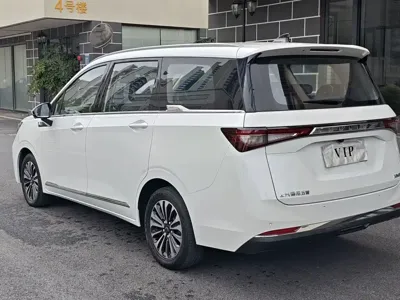 Wuling Jiachen