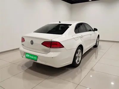 Volkswagen Lamando